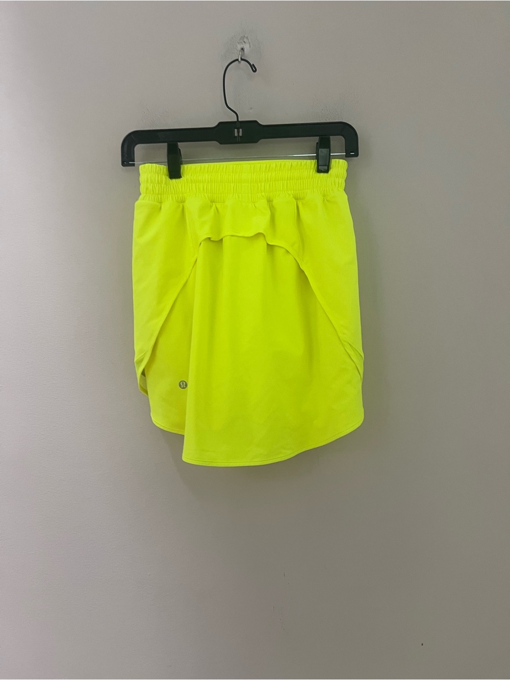 lululemon athletica Neon Yellow Active Skort - Picture 10 of 16